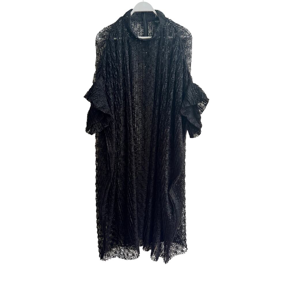 Bitte Kai Rand Peplum Short Sleeve Black Lace Overlay Dress Size: 3 (XL) - Picture 5 of 10